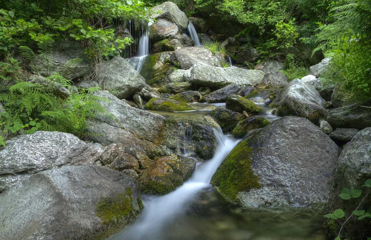 吉縣壺口瀑布最新動態(tài)，壯麗景觀與旅游熱潮的交融